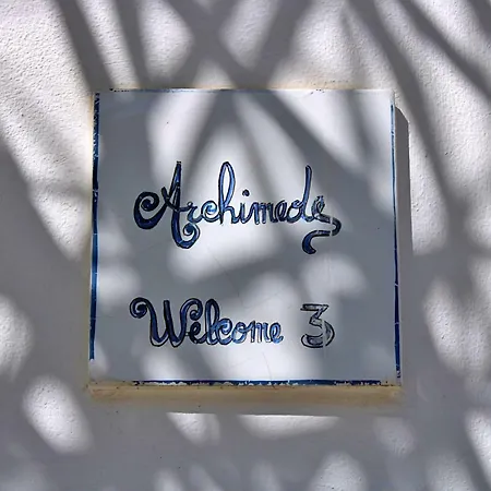 Dandrea Semesterbostad Avola